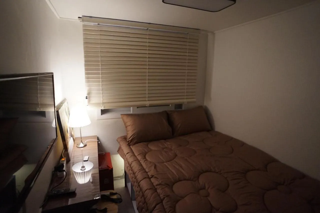 Blue Mansion Guesthouse Σεούλ Πανσιόν